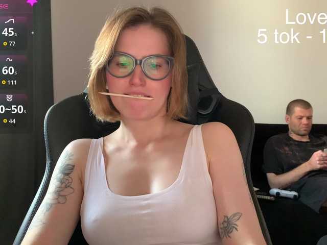 Sexy-Sweets live cam on BongaCams