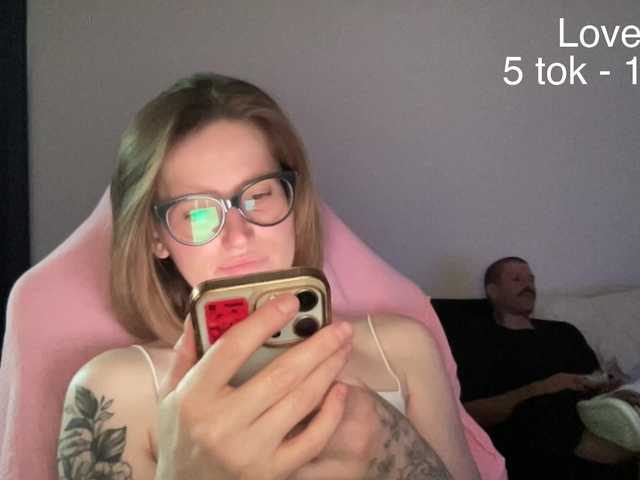 Sexy-Sweets live cam on BongaCams
