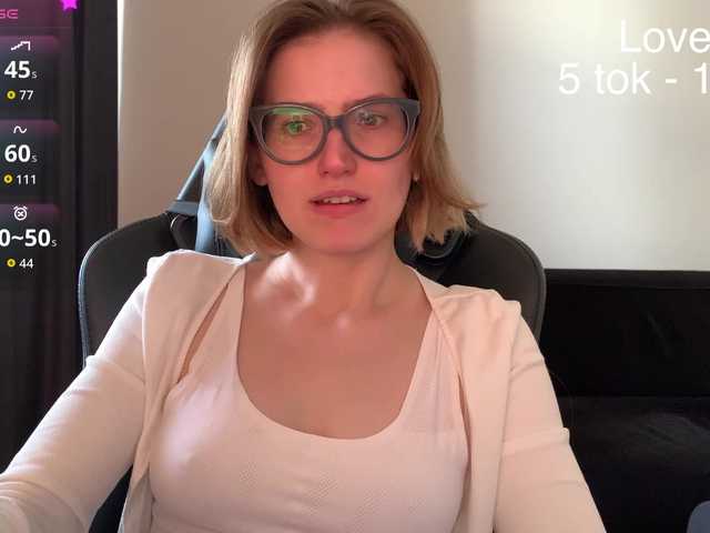 Sexy-Sweets live cam on BongaCams