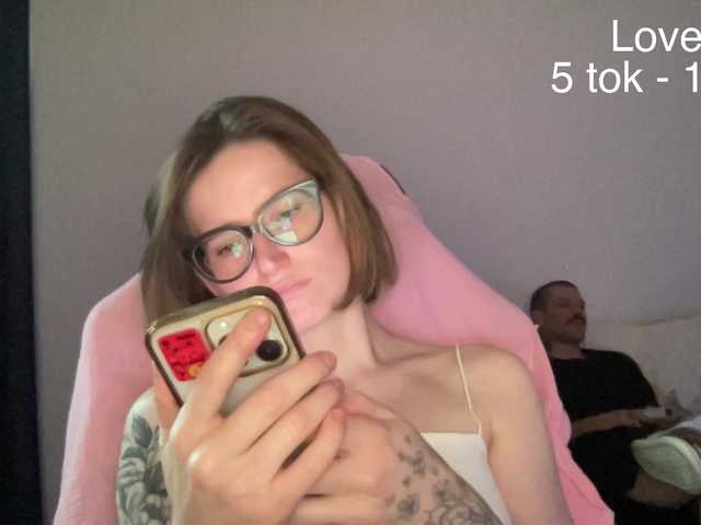 Sexy-Sweets live cam on BongaCams