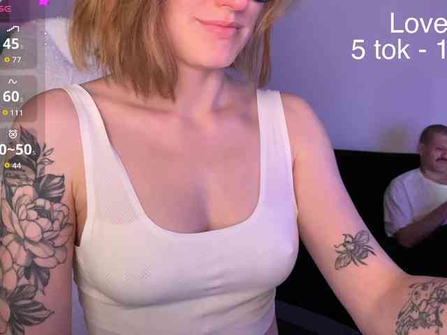 Sexy-Sweets Sex Cam Show