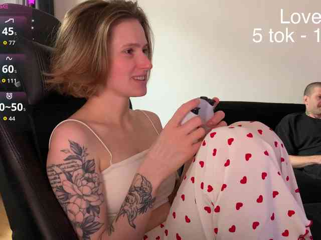 Sexy-Sweets Sex Cam Show