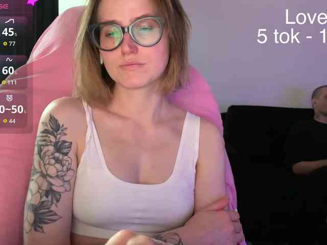Sexy-Sweets Sex Cam Show