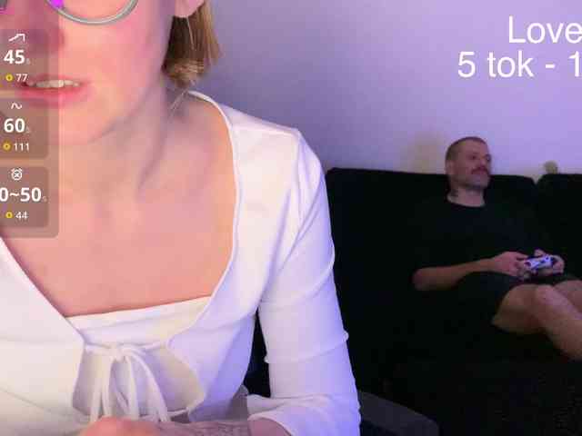 Sexy-Sweets Sex Cam Show