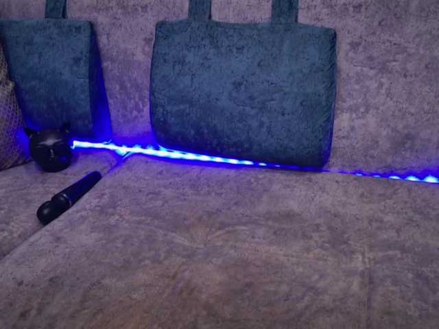 blackcat142's BongaCams show and profile