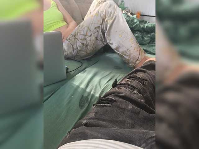 Qqwerfa live cam on BongaCams
