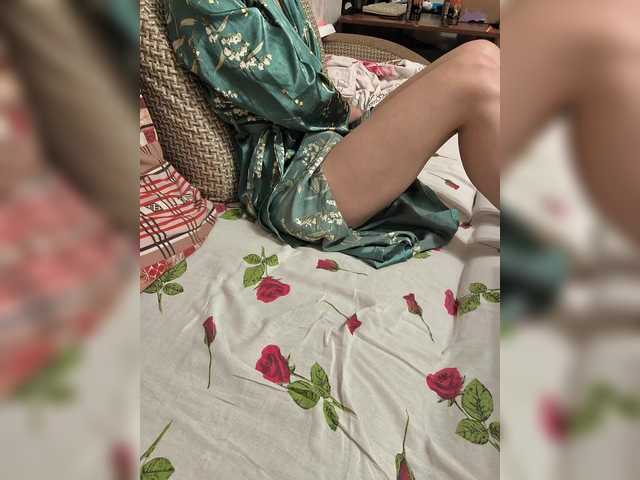 Qqwerfa live cam on BongaCams