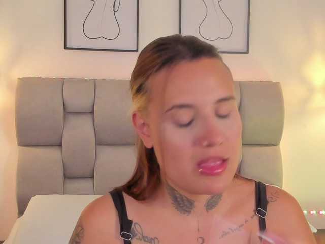 Susan-sweet live webcam show
