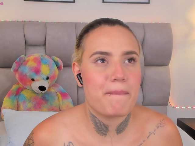 Susan-sweet live cam on BongaCams