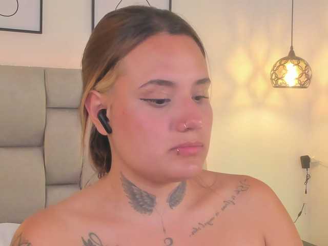 Susan-sweet live webcam show
