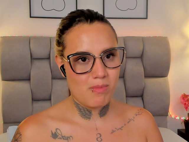 Susan-sweet live cam on BongaCams