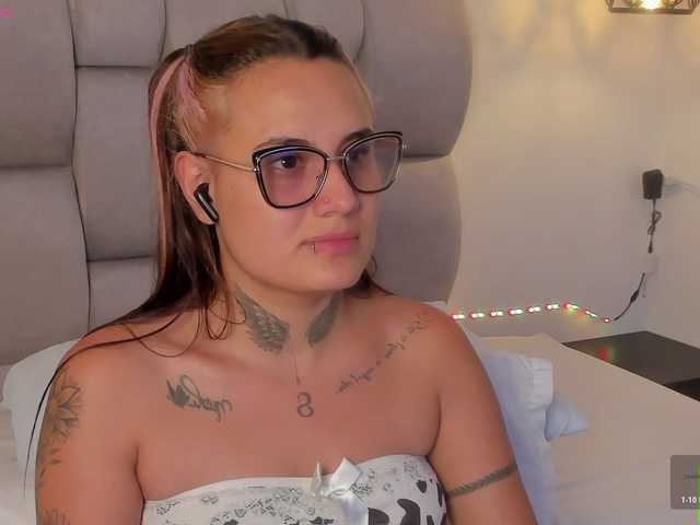 Susan-sweet live cam on BongaCams