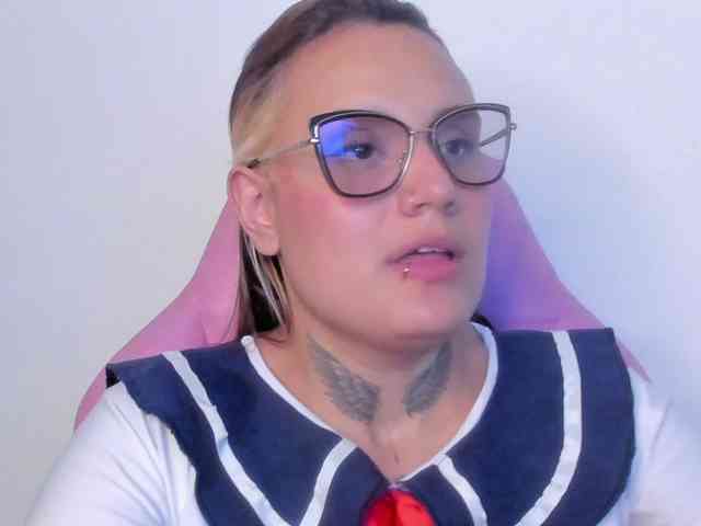 Susan-sweet webcam