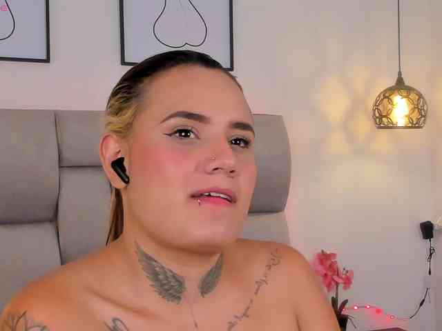 Susan-sweet webcam