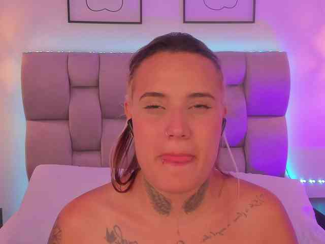 Susan-sweet webcam