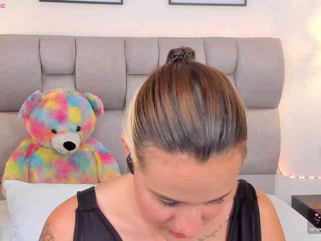 Susan-sweet webcam