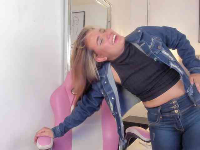 Susan-sweet webcam
