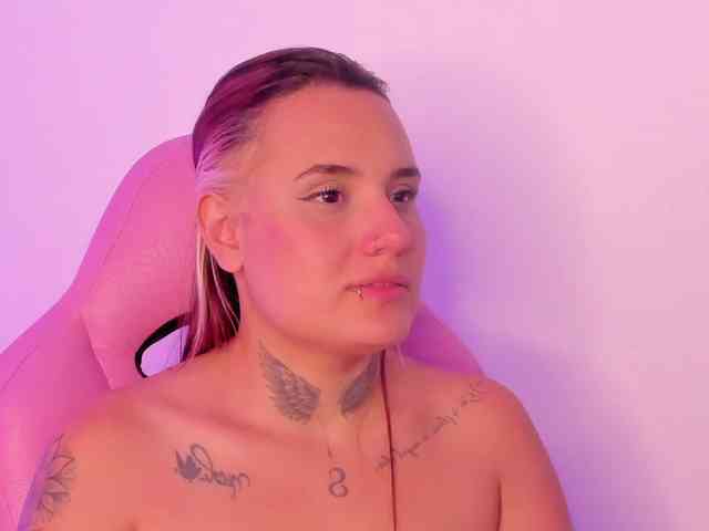 Susan-sweet webcam