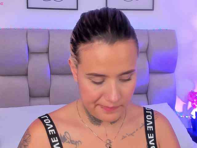 Susan-sweet webcam