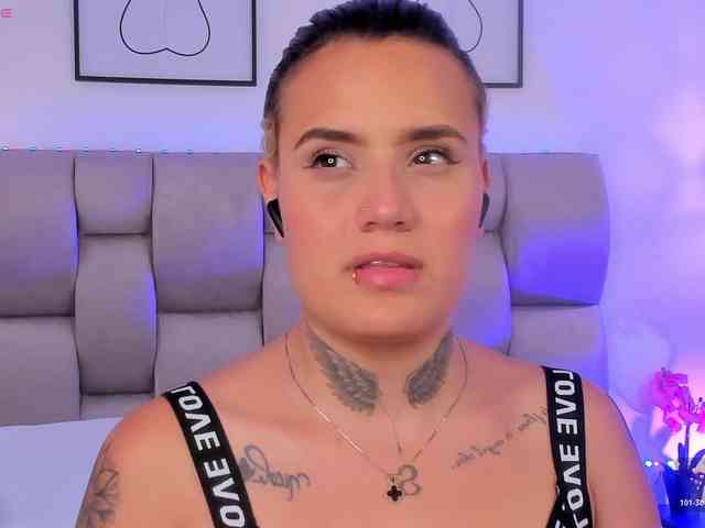 Susan-sweet webcam