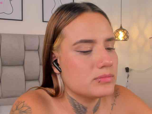 Susan-sweet webcam