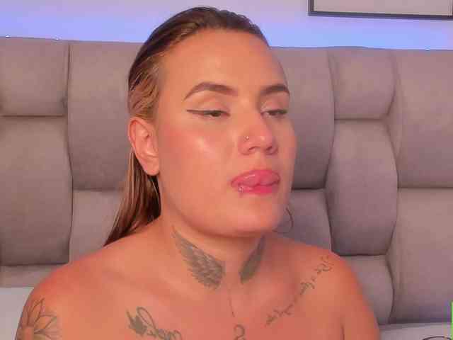 Susan-sweet webcam