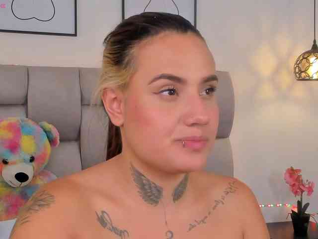 Susan-sweet webcam