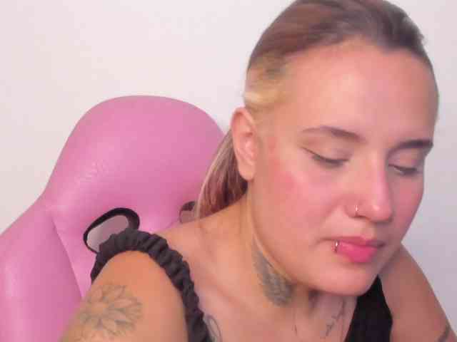 Susan-sweet webcam