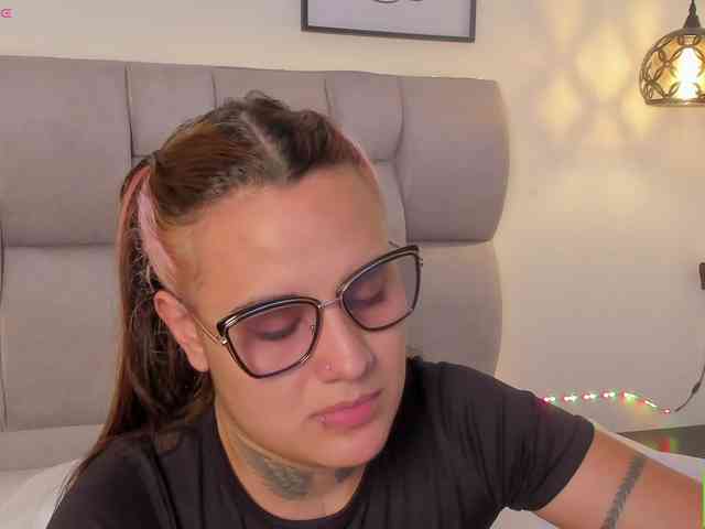 Susan-sweet webcam