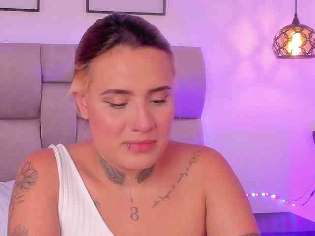 Susan-sweet webcam