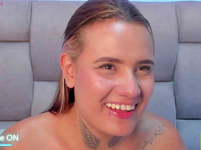 Susan-sweet webcam