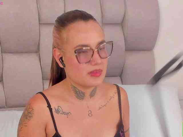 Susan-sweet webcam