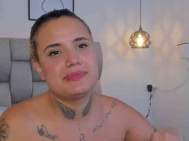 Susan-sweet webcam