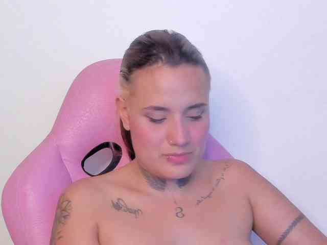 Susan-sweet webcam