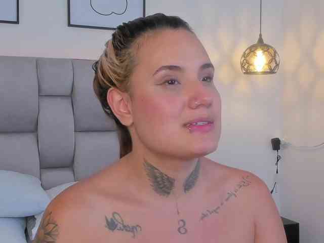 Susan-sweet webcam