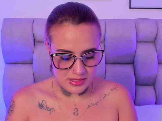 Susan-sweet webcam