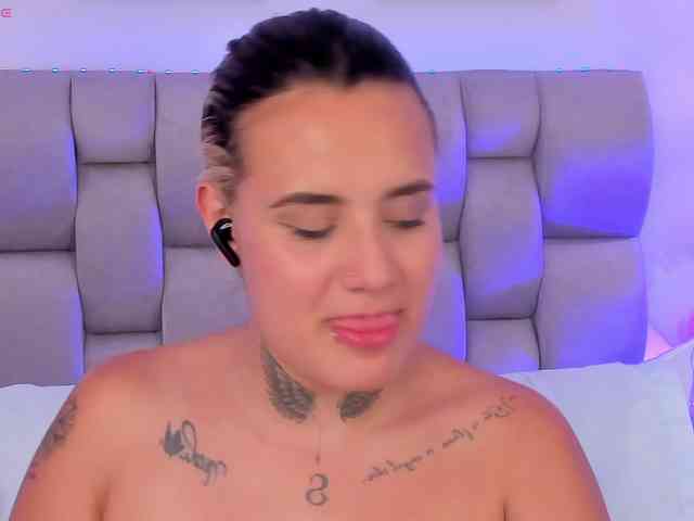 Susan-sweet webcam