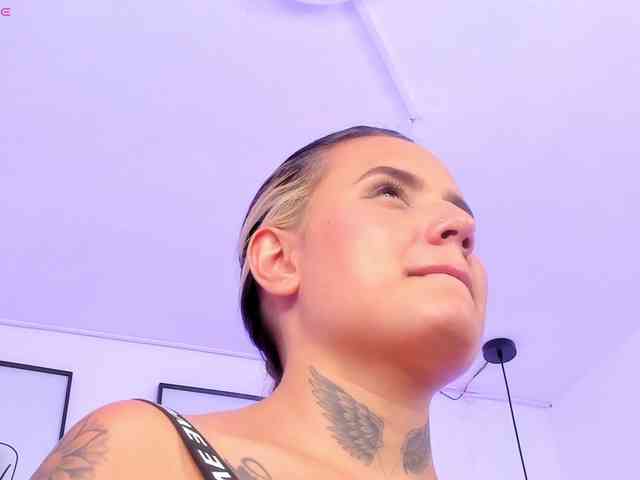 Susan-sweet webcam