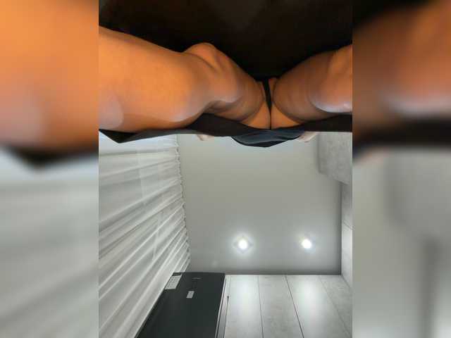 Zarina888 live cam