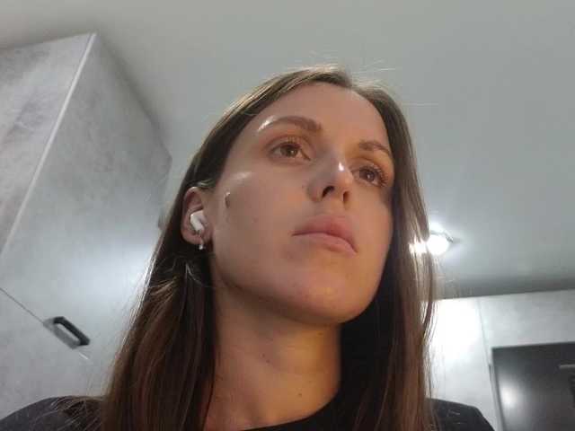 zarina888 online