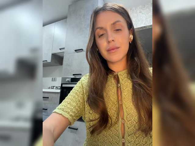 Zarina888 live cam on BongaCams