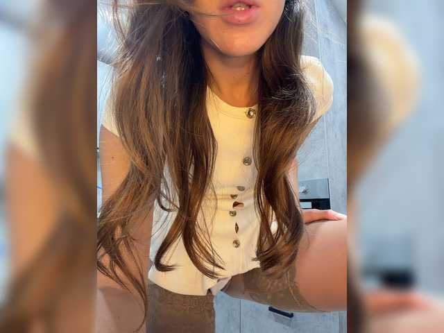 Zarina888 live cam preview
