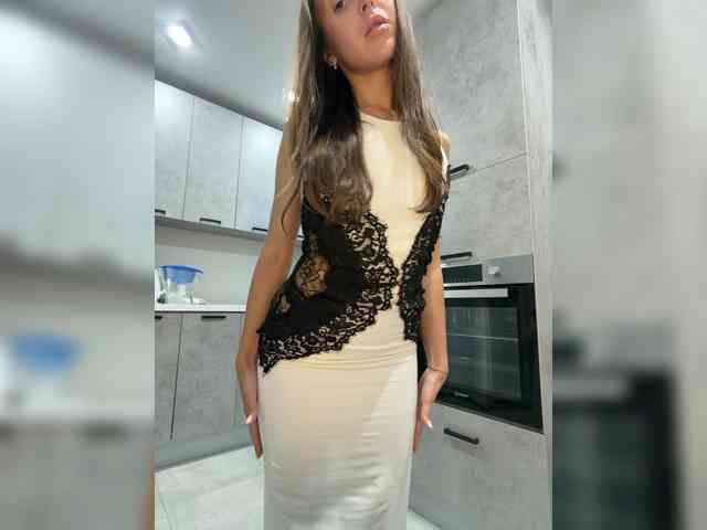 Model: Zarina888