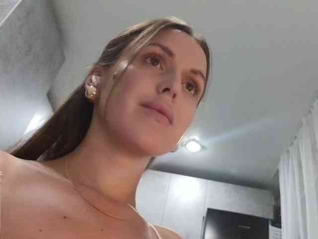 Zarina888 webcam