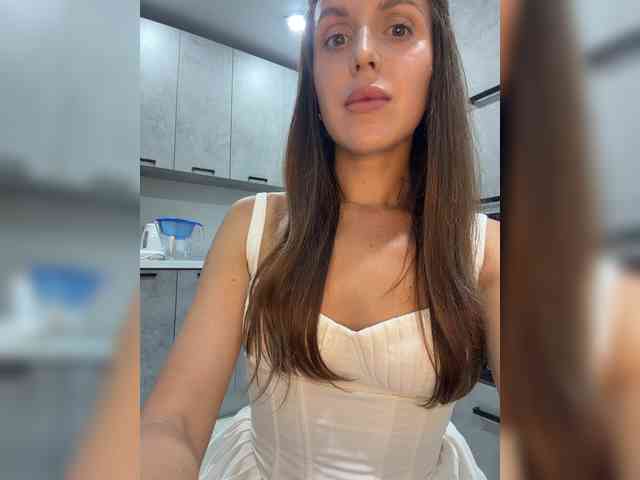 Zarina888 webcam