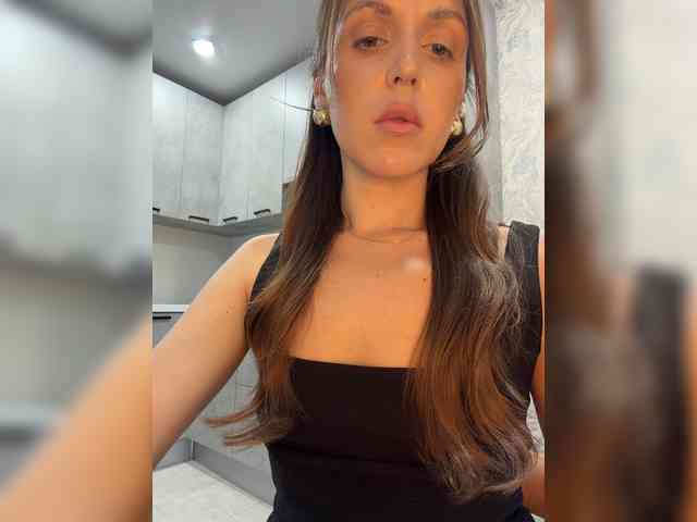 Zarina888 webcam
