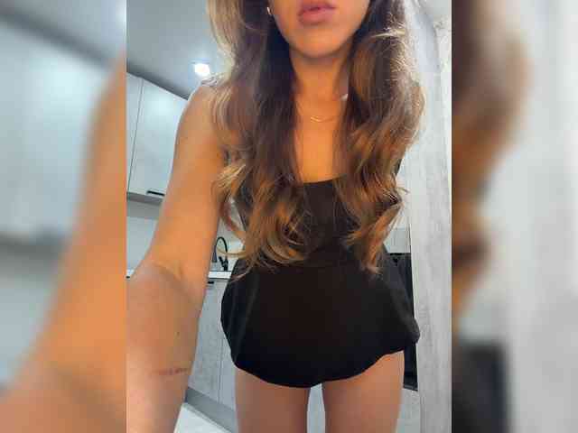 Zarina888 webcam