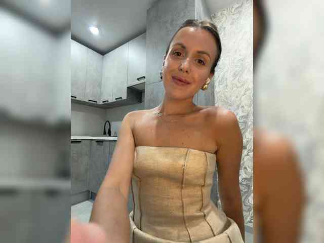 Zarina888 webcam
