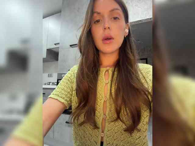 Zarina888 webcam