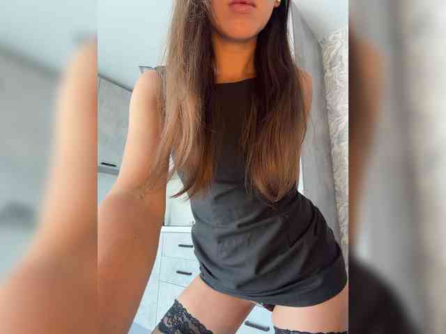 Zarina888 webcam